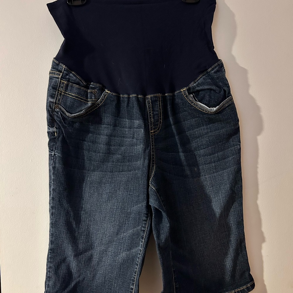 Maternity shorts size x-large